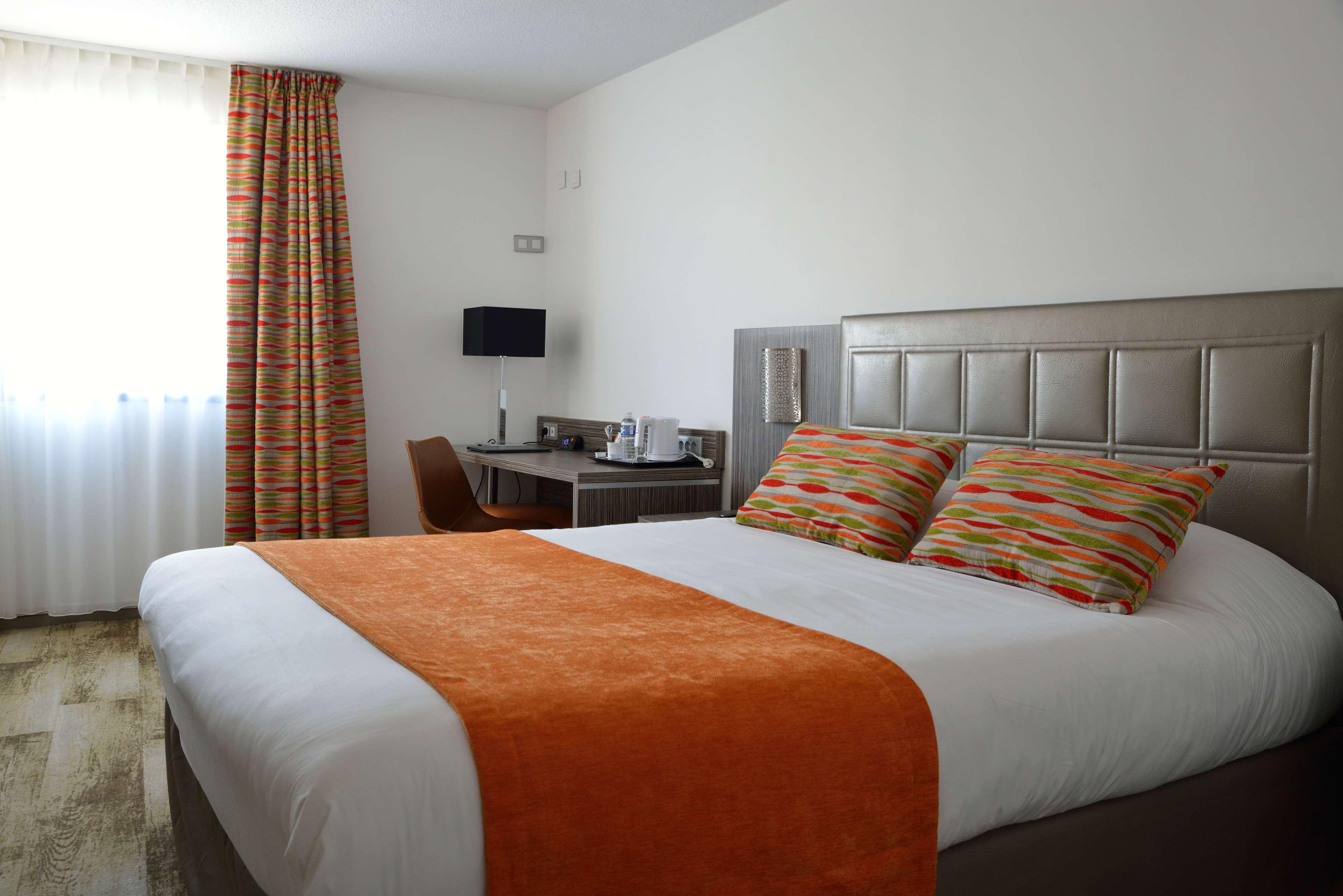 Hotel Atrium Arles Centre Екстериор снимка