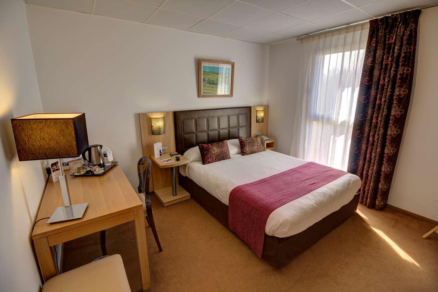 Hotel Atrium Arles Centre Екстериор снимка