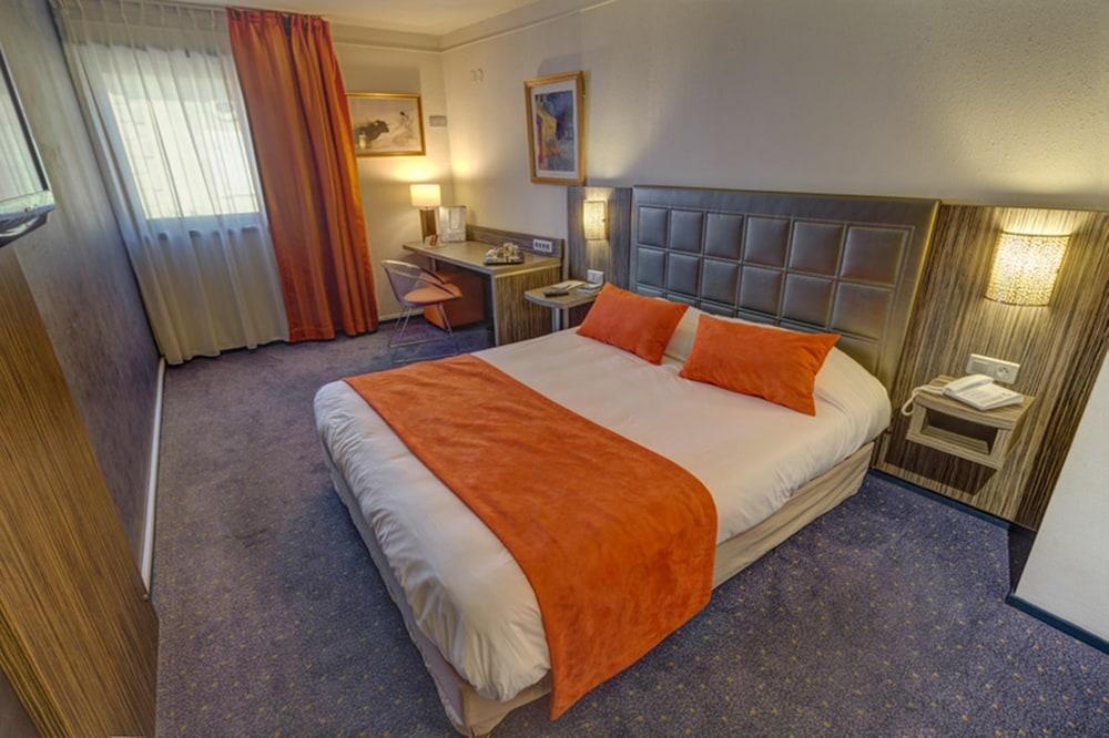 Hotel Atrium Arles Centre Екстериор снимка