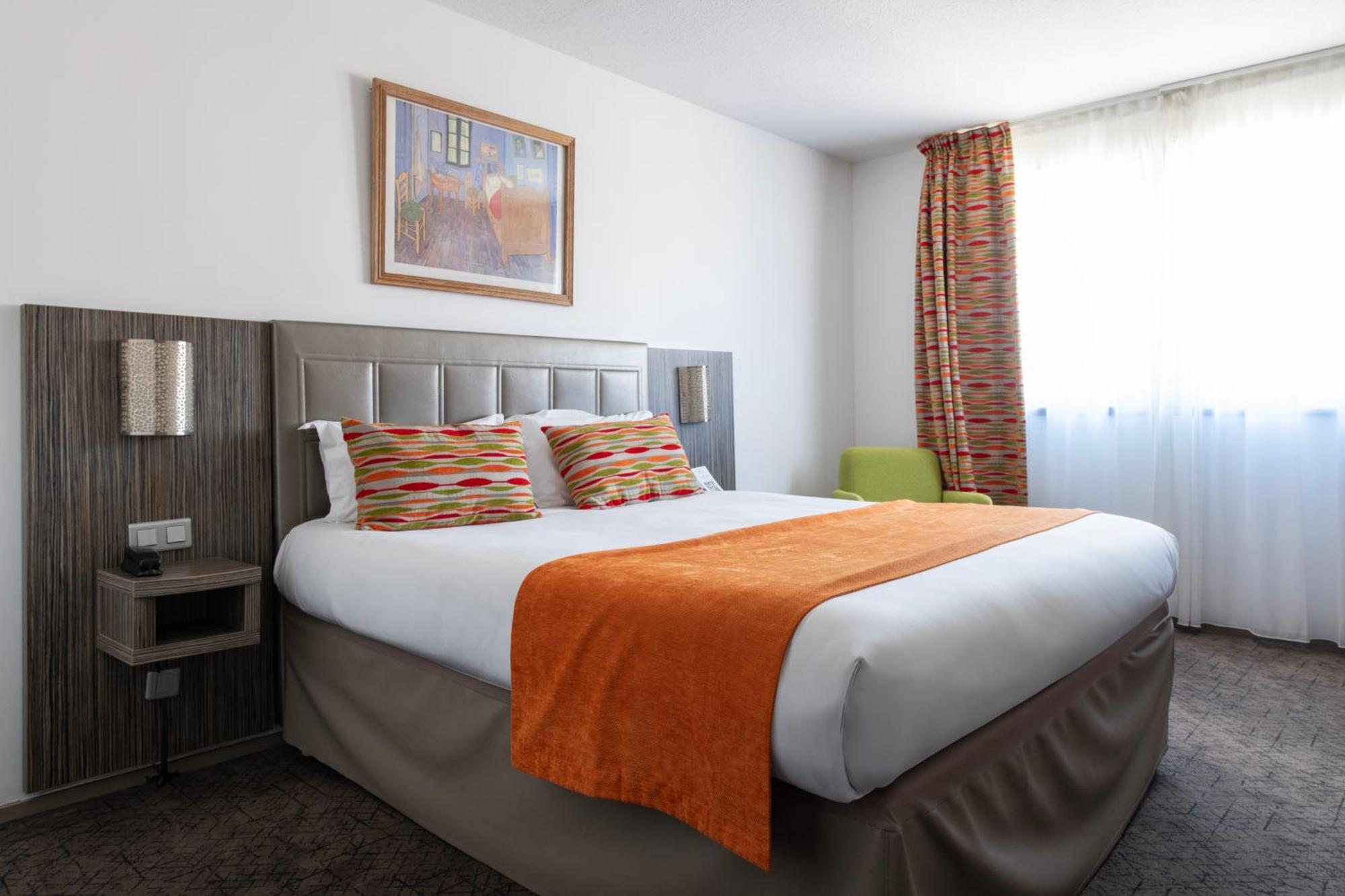 Hotel Atrium Arles Centre Екстериор снимка