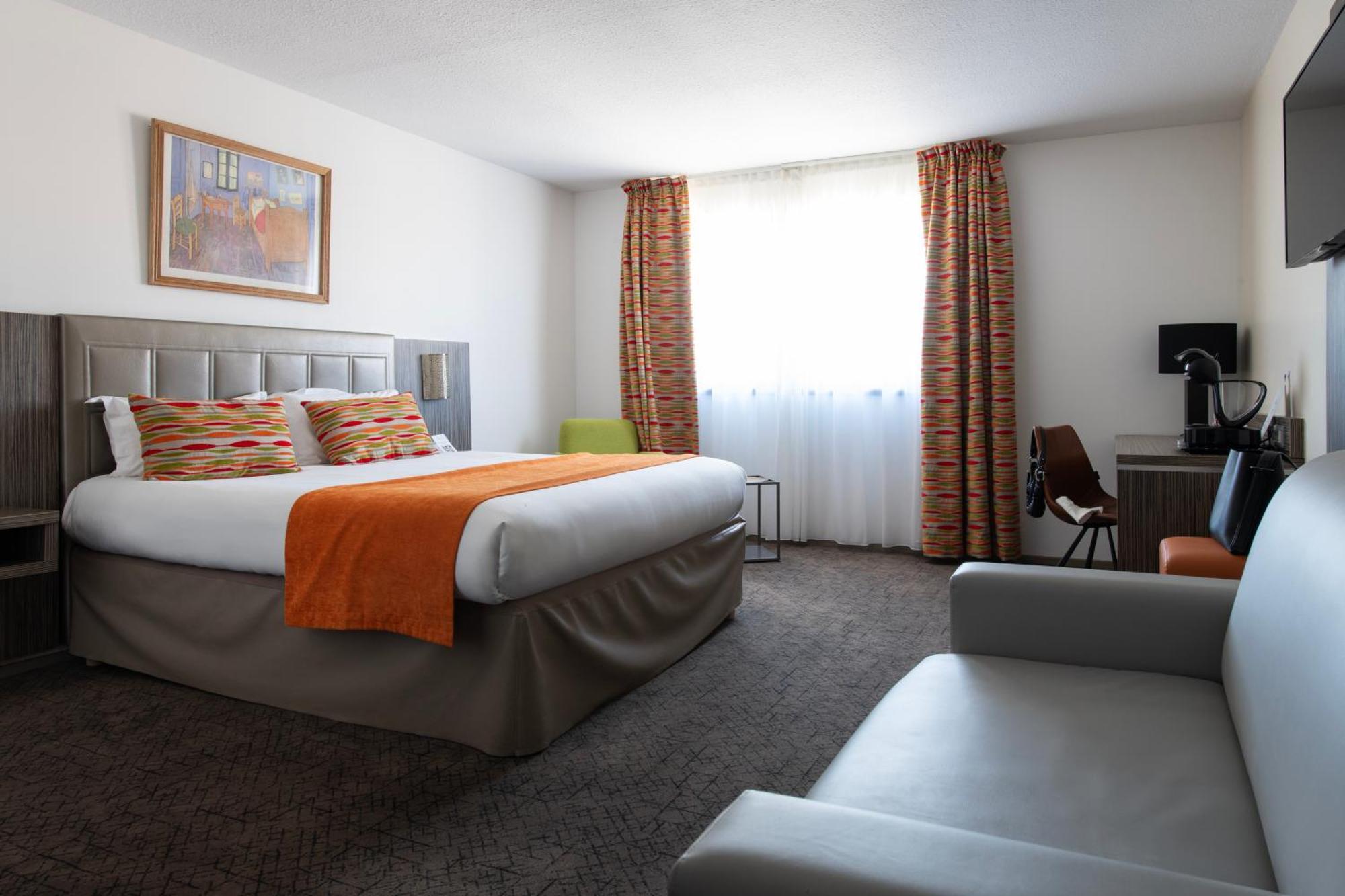 Hotel Atrium Arles Centre Екстериор снимка