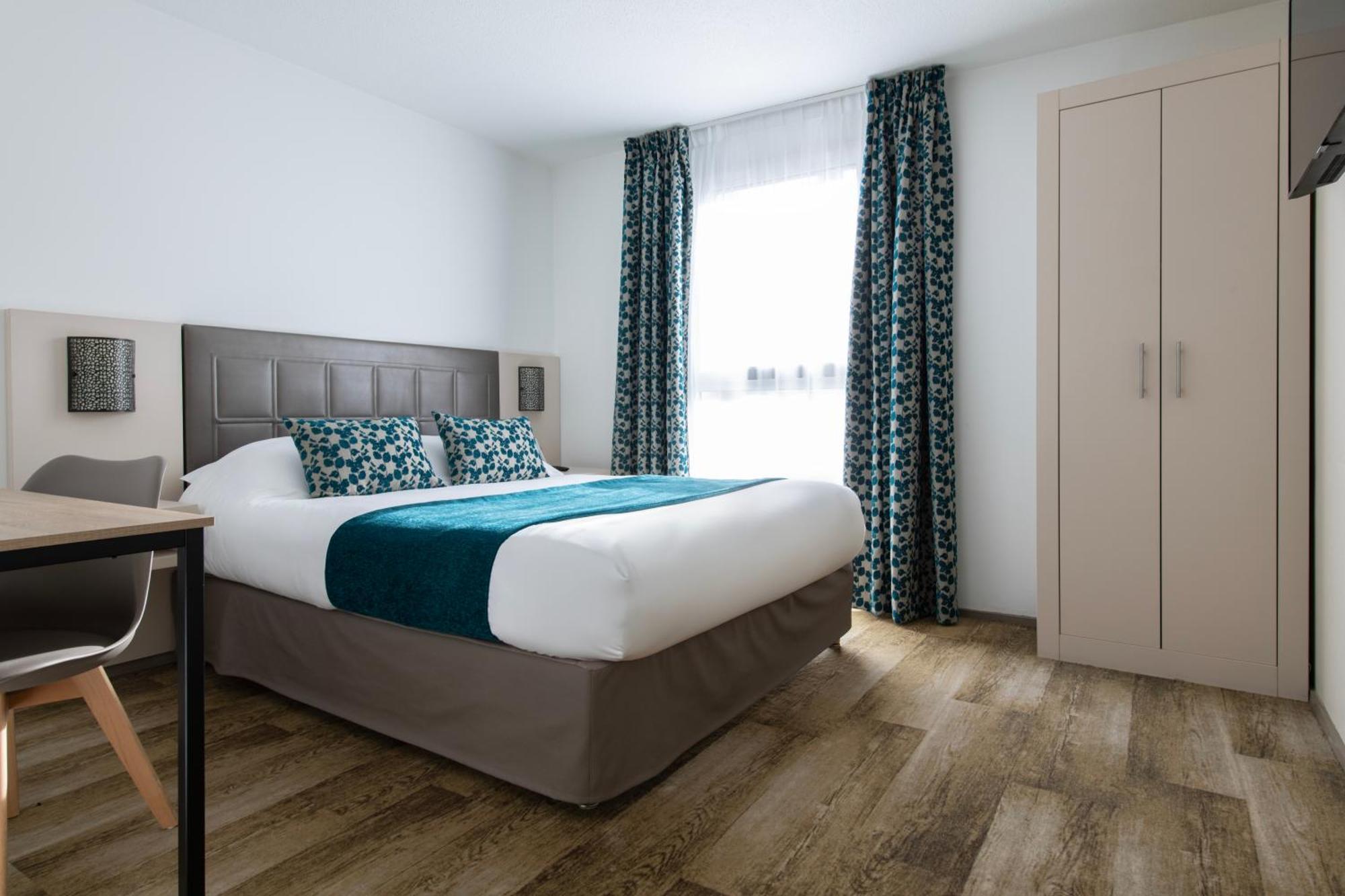 Hotel Atrium Arles Centre Екстериор снимка
